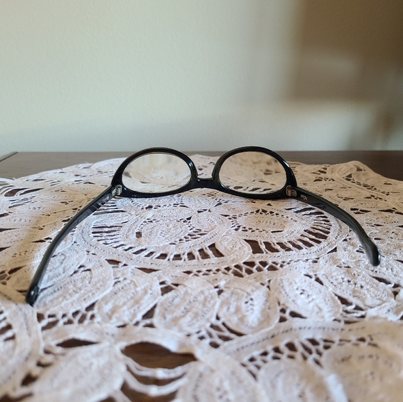 VINTAGE • CAT EYE GLASSES - Picture 5 of 5